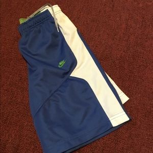nwot  Nike Shorts